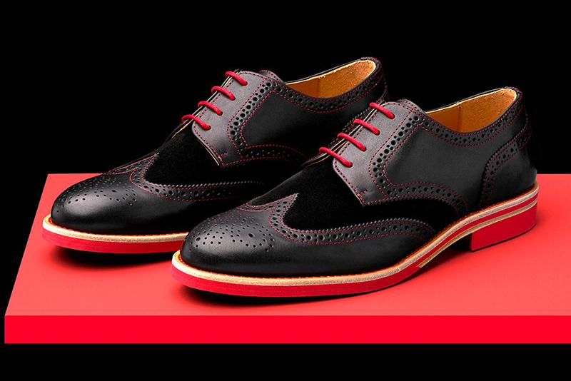 Mens Black & Red Leather Wingtip Dress Shoes - Size 10